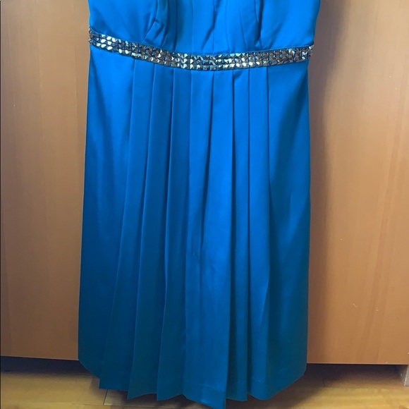 Calvin Klein dress - Picture 2 of 4